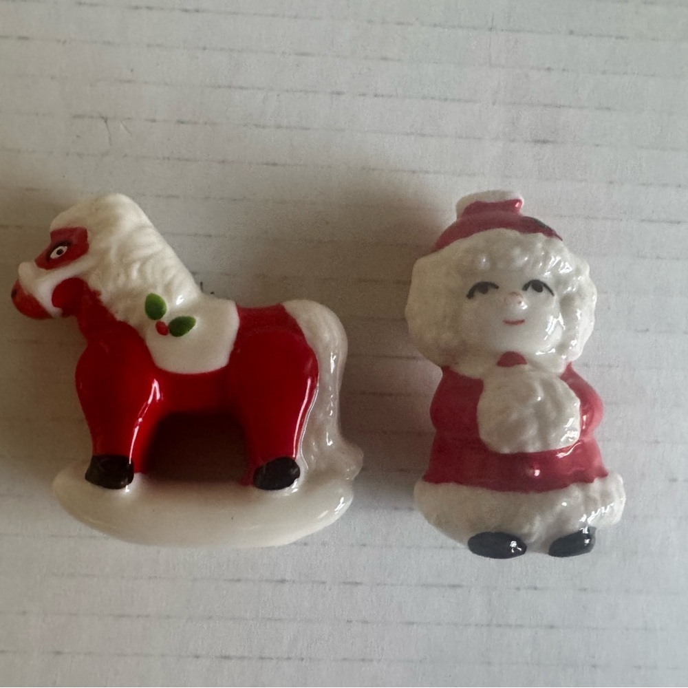 Fitz and Floyd Holiday Decor Set